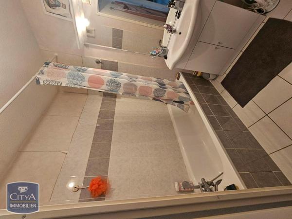 Appartement à louer 2 pièces 48.39m²