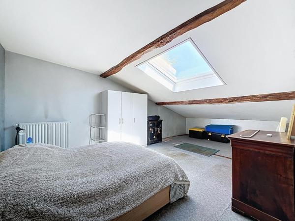 Maison de ville de 188m2 avec jardin et piscine