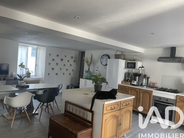 Maison à vendre 4 pièces 259 m² Saint-Chamond