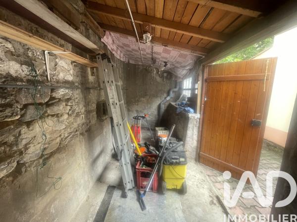 Maison à vendre 4 pièces 259 m² Saint-Chamond