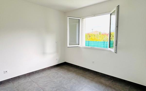 Maison à louer    5 pièces • 108,38 m2 Tosse