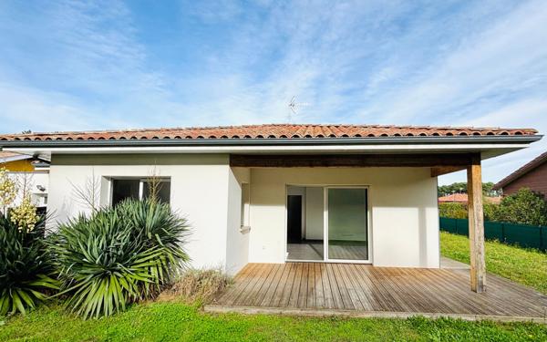 Maison à louer    5 pièces • 108,38 m2 Tosse