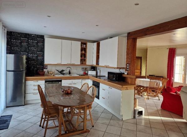 Maison à vendre à Wormhout dans le Nord (59470), ref : H02205