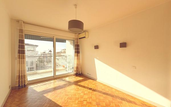 Appartement à vendre    5 pièces • 149,18 m2 Cannes