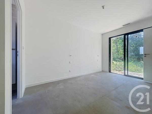 Maison à vendre  4 pièces - 96,27 m 2   GUJAN MESTRAS  - 33