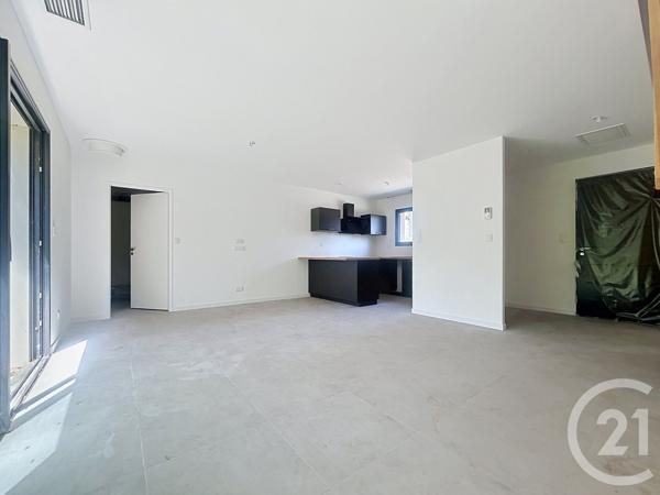 Maison à vendre  4 pièces - 96,27 m 2   GUJAN MESTRAS  - 33
