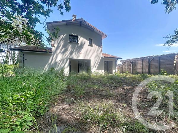 Maison à vendre  4 pièces - 96,27 m 2   GUJAN MESTRAS  - 33