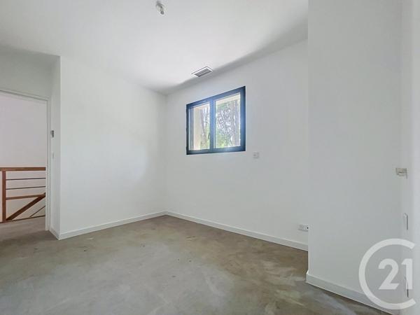 Maison à vendre  4 pièces - 96,27 m 2   GUJAN MESTRAS  - 33