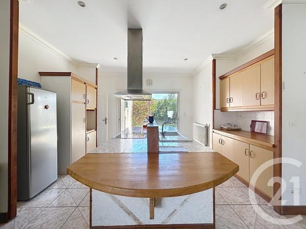 Maison à vendre  4 pièces - 113,40 m 2   GUJAN MESTRAS  - 33