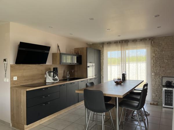 Vézeronce-Curtin (38510) VEZERONCE CURTIN, MAISON PLAIN PIED DE 2020 4 PIECES 111 m² SUR TERRAIN DE 713 m²