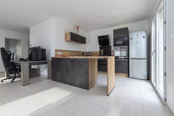 Vente Maison 2 pièces 77 m2 à Groslée-Saint-Benoit