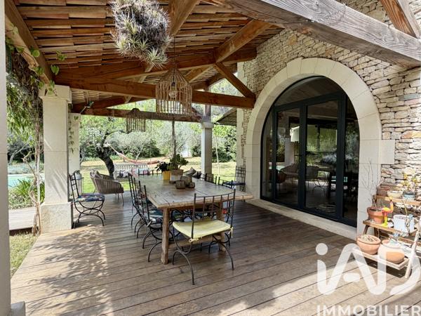 Maison à vendre 6 pièces 160 m² Nîmes