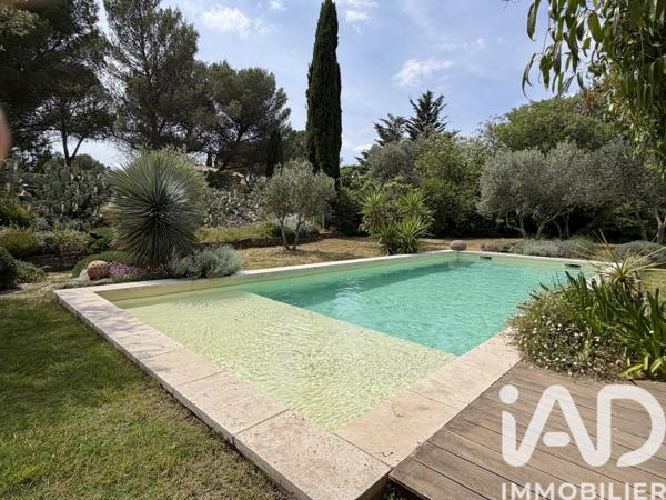 Maison à vendre 6 pièces 160 m² Nîmes