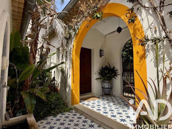Maison à vendre 6 pièces 160 m² Nîmes