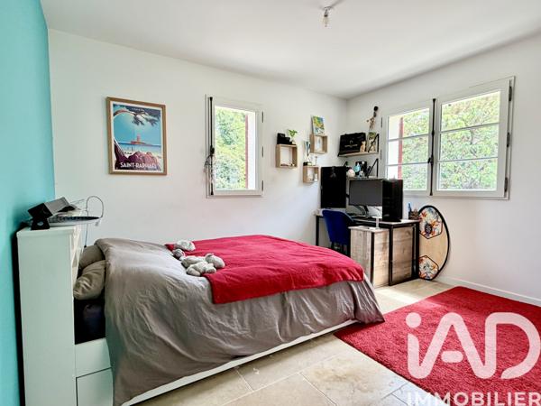 Maison à vendre 6 pièces 160 m² Nîmes