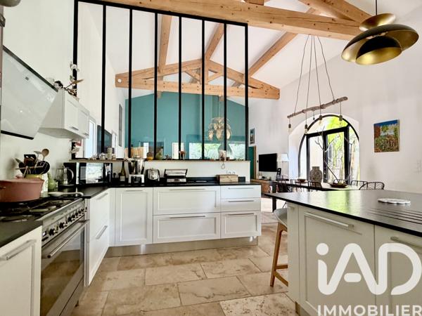 Maison à vendre 6 pièces 160 m² Nîmes