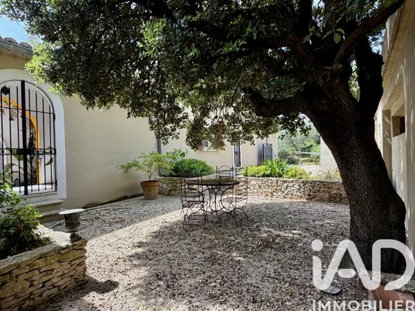 Maison à vendre 6 pièces 160 m² Nîmes
