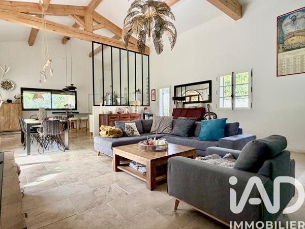 Maison à vendre 6 pièces 160 m² Nîmes