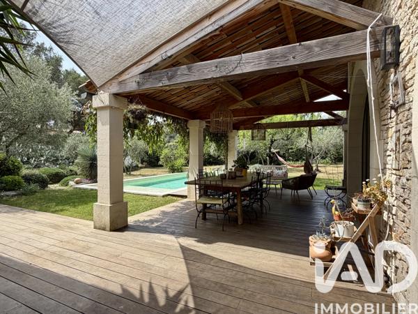 Maison à vendre 6 pièces 160 m² Nîmes