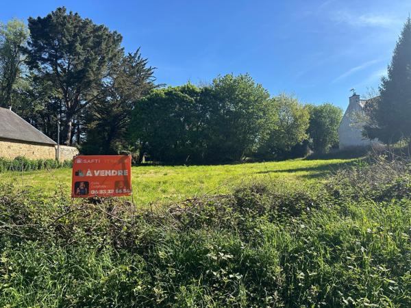 Terrain à bâtir dans un environnement verdoyant, hors lotissement