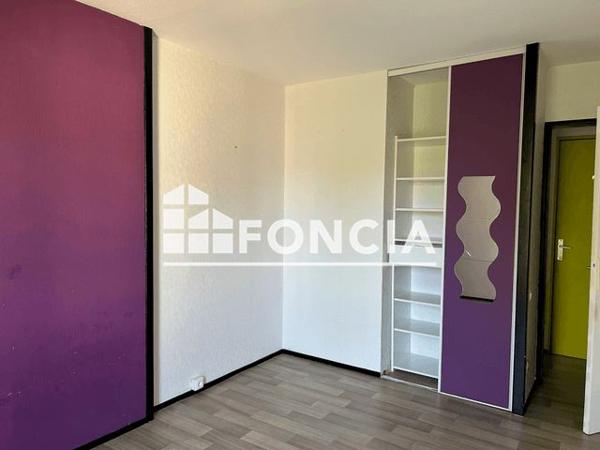 Location Appartement 3 pièces 65 m² - 9 RUE LOUIS DE BROGLIE Tarbes 65000