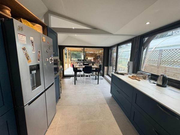 AUTHENTIQUE PROPRIÉTÉ EN PIERRE ENTOUREE DE SON MAGNIFIQUE PARC