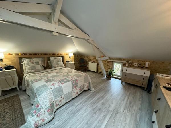 AUTHENTIQUE PROPRIÉTÉ EN PIERRE ENTOUREE DE SON MAGNIFIQUE PARC