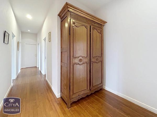 Maison à vendre 12 pièces 415m² Fresnoy-le-Grand (02230)