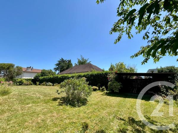 Maison à vendre  8 pièces - 190 m 2   BIZANOS  - 64
