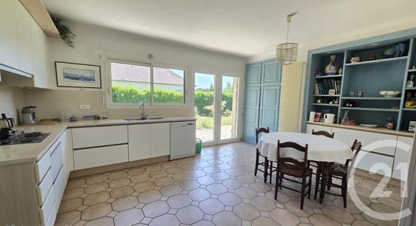 Maison à vendre  8 pièces - 190 m 2   BIZANOS  - 64