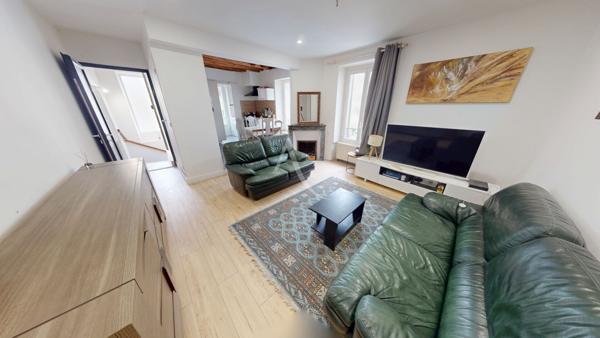 Immeuble de rapport Thorigny Sur Marne 10 pièce(s)