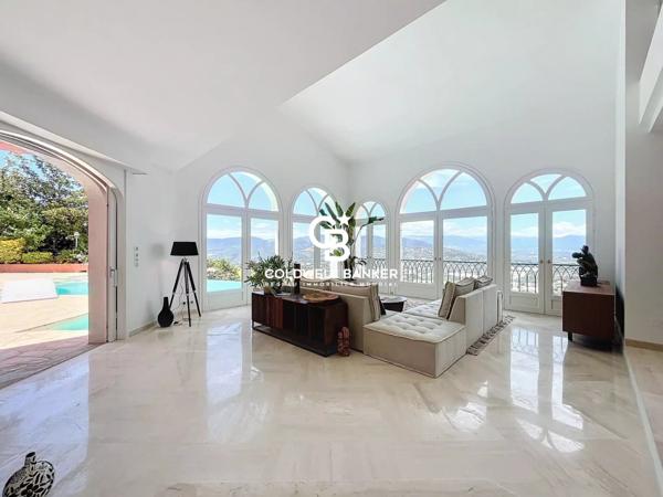 Vente villa 7 pièces 06590 - Théoule sur Mer