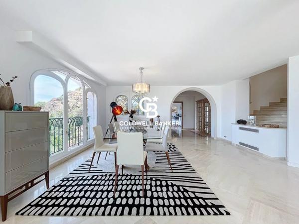 Vente villa 7 pièces 06590 - Théoule sur Mer