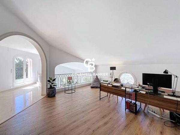 Vente villa 7 pièces 06590 - Théoule sur Mer