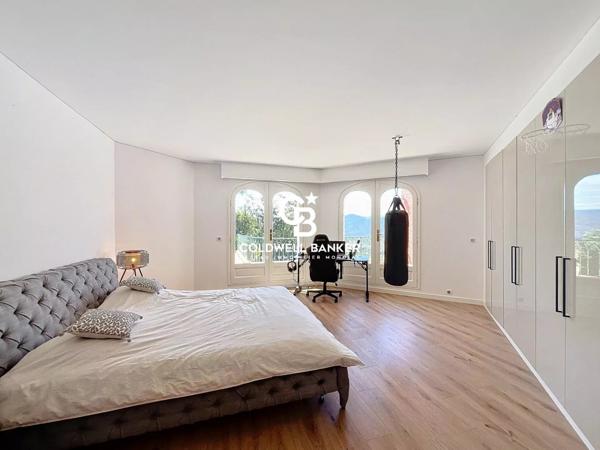 Vente villa 7 pièces 06590 - Théoule sur Mer