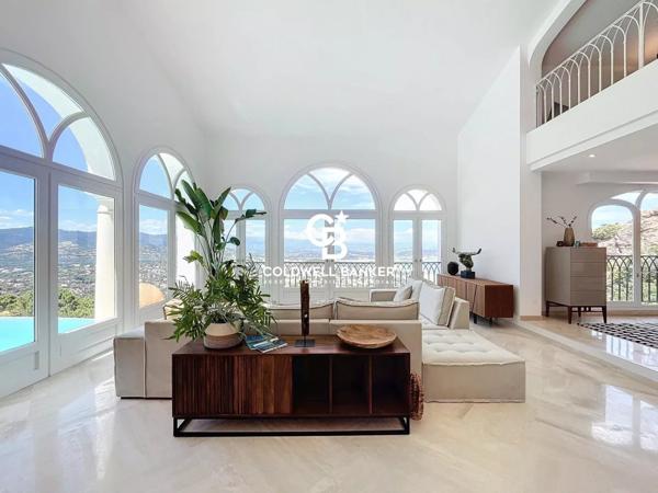 Vente villa 7 pièces 06590 - Théoule sur Mer