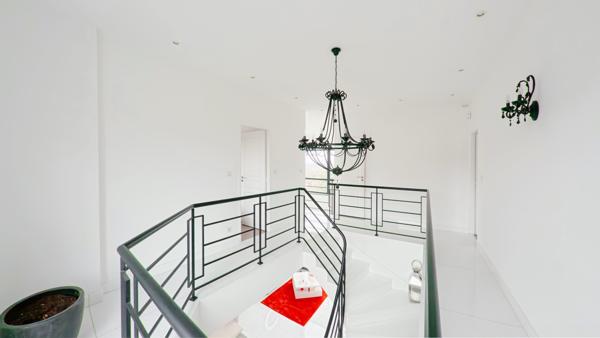 Maison 5 pièces - 150 m² Bien prestige