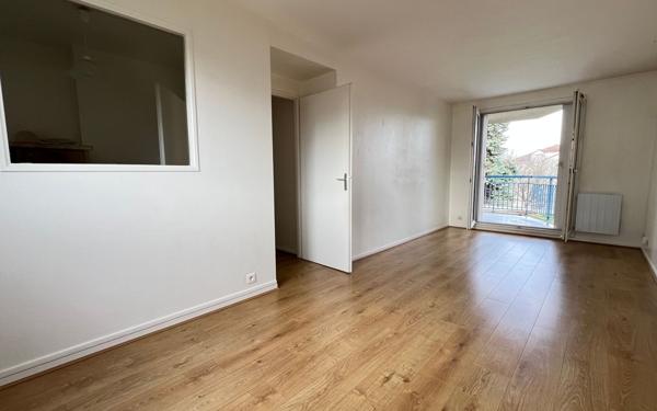 Appartement à vendre    1 pièce • 32,06 m2 Le Perreux-sur-Marne