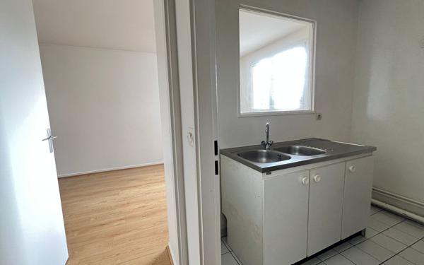 Appartement à vendre    1 pièce • 32,06 m2 Le Perreux-sur-Marne