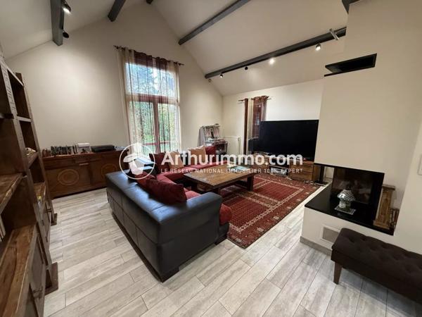 Vente Maison 6 pièces 125 m2 à Étiolles