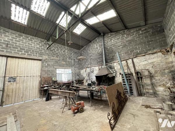 EXCLUSIVITE DE VOTRE NOTAIRE : maison et atelier avec grand jardin