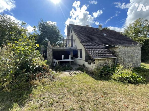 EXCLUSIVITE DE VOTRE NOTAIRE : maison et atelier avec grand jardin