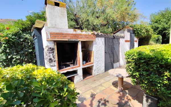 Maison à vendre    5 pièces •  Marseillan