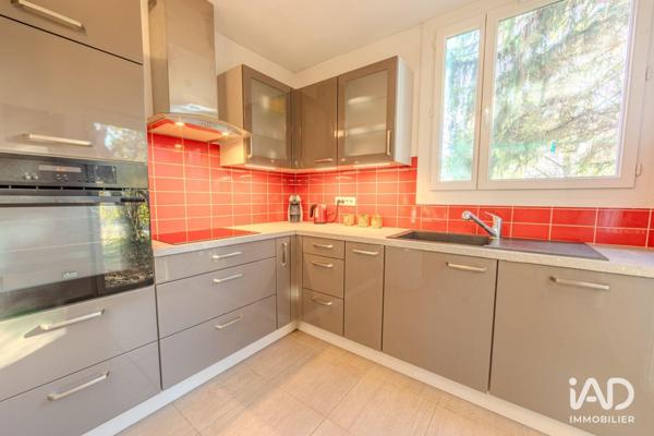 Maison à vendre 5 pièces 111 m² Saint-Égrève