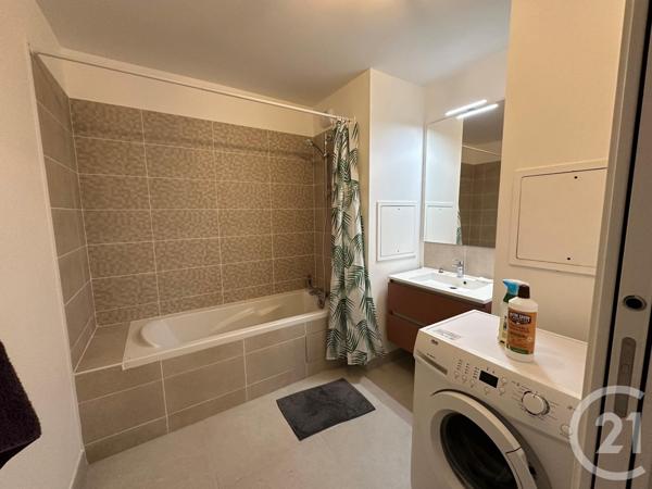 Appartement F3 à vendre  3 pièces - 64,51 m2 ST OUEN - 93