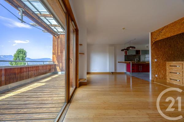 Appartement T4 à vendre  4 pièces - 88,01 m 2   BASSENS  - 73