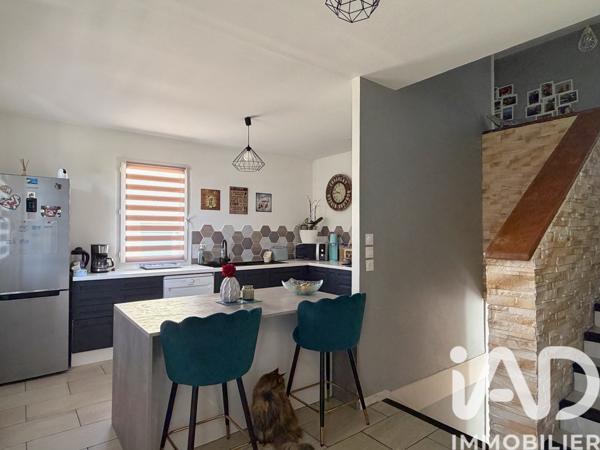 Maison à vendre 4 pièces 104 m² Mansle-les-Fontaines
