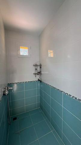 Vente                                                      Maison
                        
                     6 pièces                      218 m2                     à Vidauban