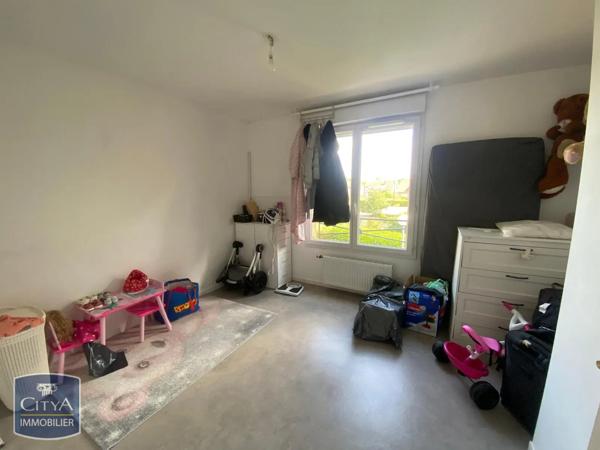 Appartement à louer 3 pièces 70m² Valenciennes (59300)