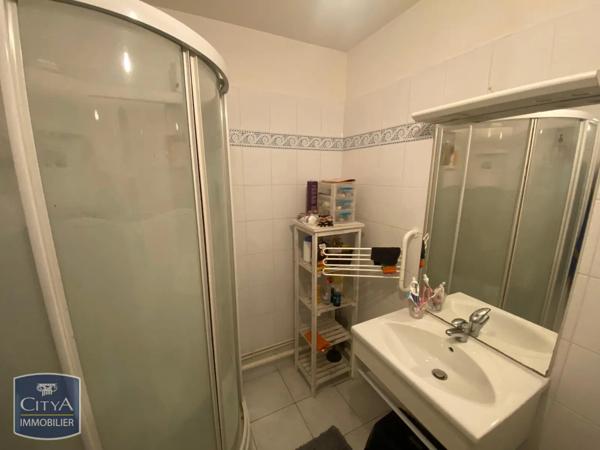 Appartement à louer 3 pièces 70m² Valenciennes (59300)